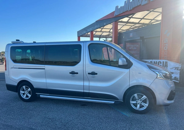 Renault Trafic cena 115600 przebieg: 107000, rok produkcji 2019 z Kałuszyn małe 121